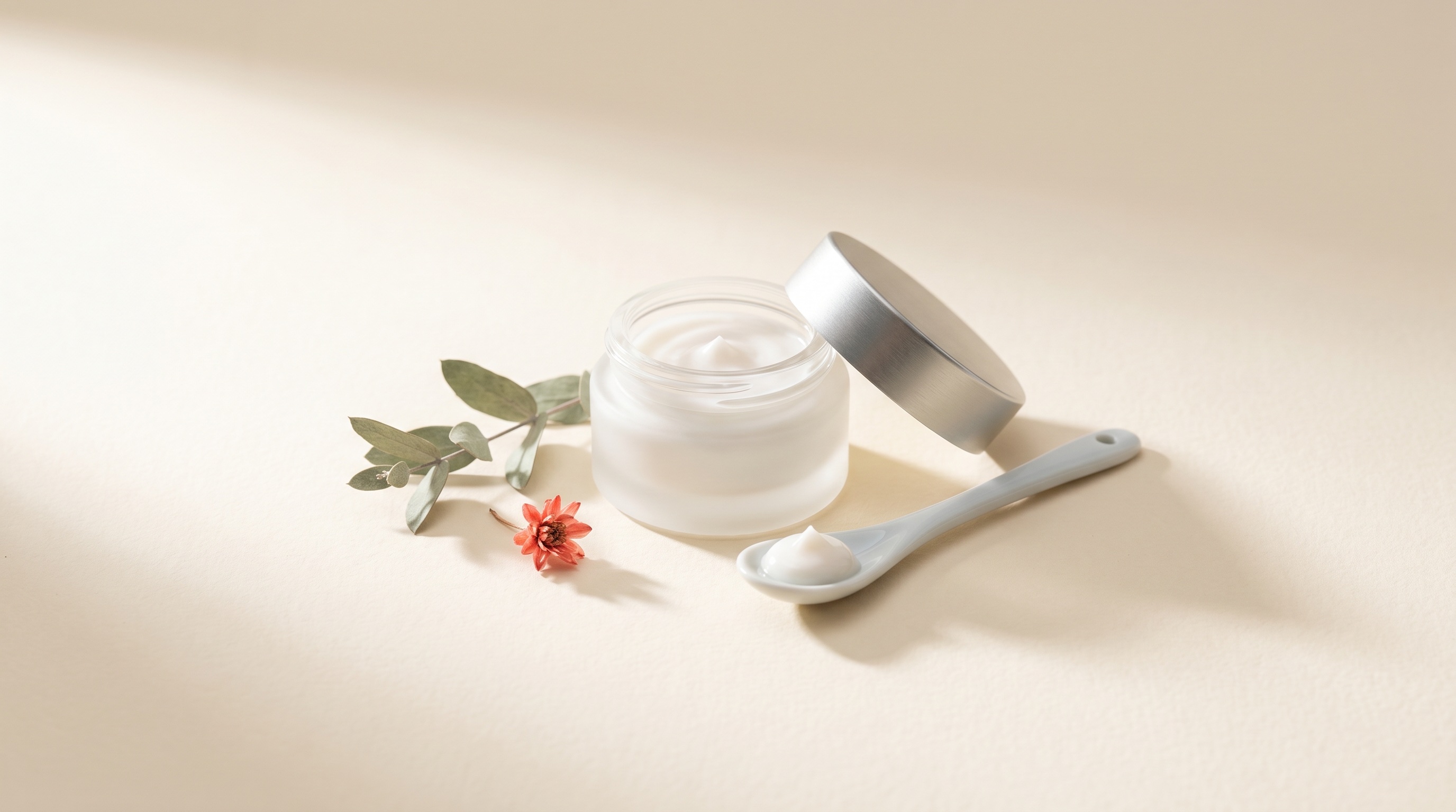 Best Eye Creams — From Reddit's Skincare Junkies